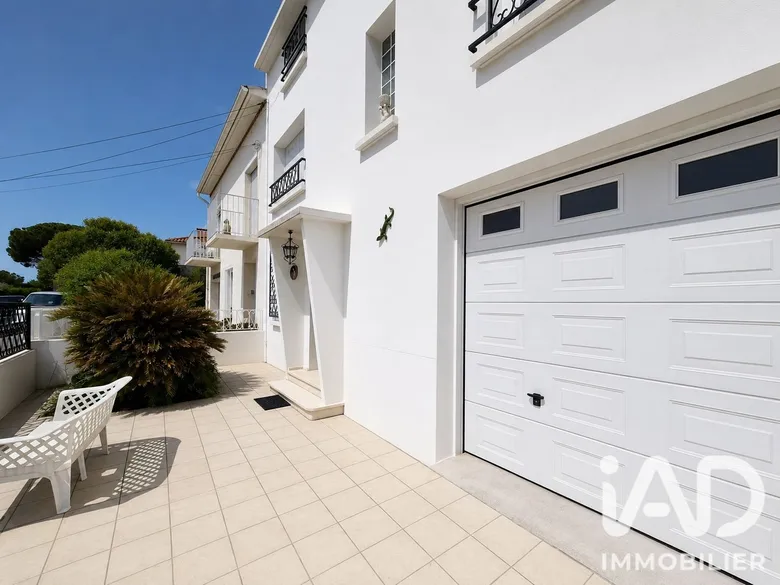 Maison 7 pièces 212 m² · à Cabestany · 212 m² · 245 000 €