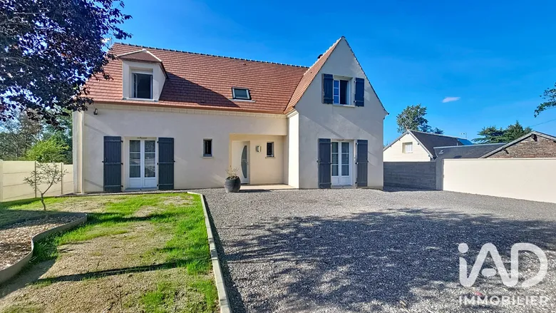 Maison 6 pièces 150 m² · à Saint-Germer-de-Fly · 150 m² · 364 000 €