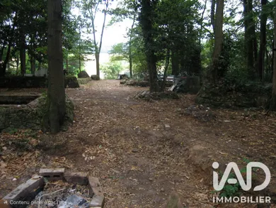 Terrain à Soisy sur Ecole (91840)
