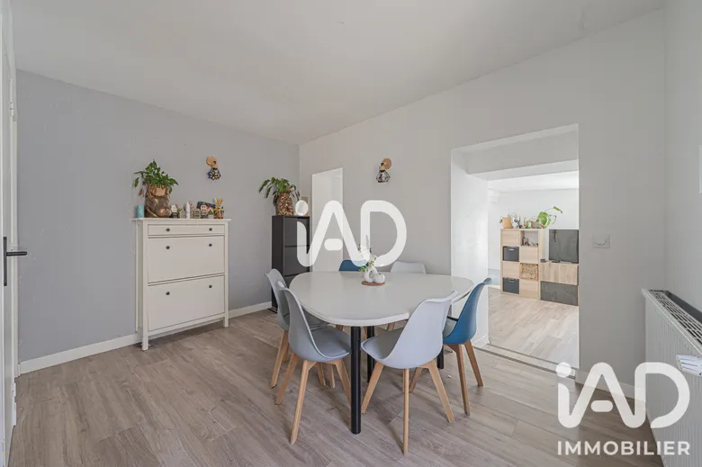 Maison 5 pièces 118 m² · à Ferrières-en-Brie · 118 m² · 380 000 €