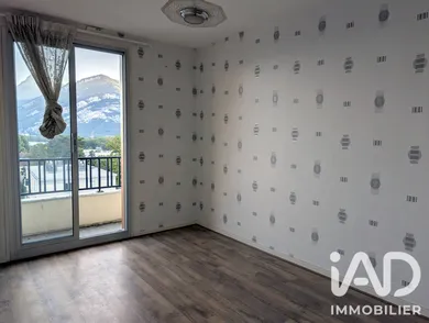 Appartement à Saint-Égrève (38120)
