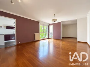 Appartement à Les Ulis (91940)