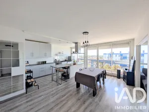 Apartment in Mérignac (33700)