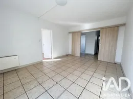 Apartment in Troyes (10000)