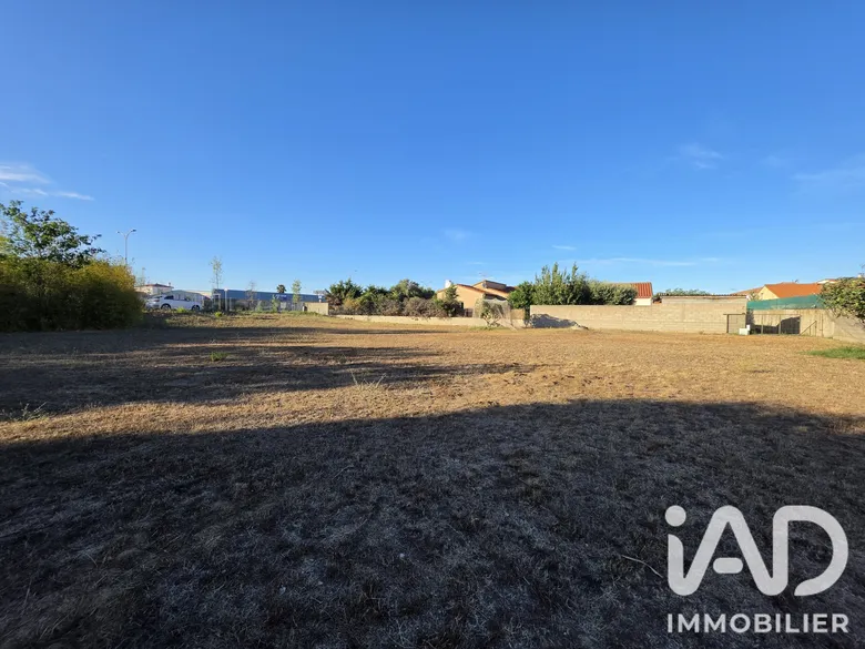 Terrain à bâtir à Argelès-sur-Mer (66700) · 620 000 €