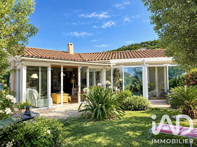 Maison 6 pièces 107 m² · à Cavalaire-sur-Mer · 107,5 m² · 695 000 €