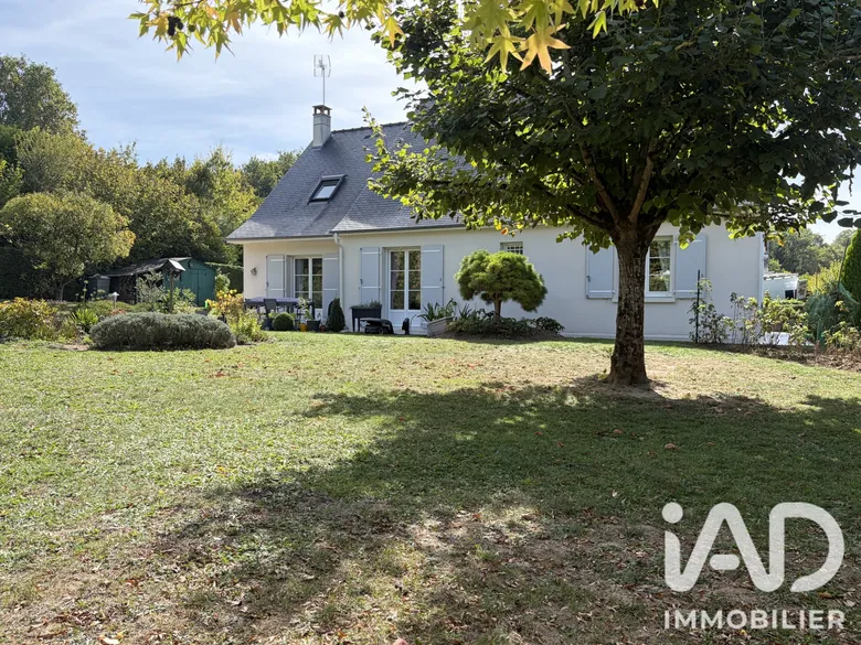 Maison 8 pièces 181 m² · à Saint-Cyr-sur-Loire · 181 m² · 613 000 €