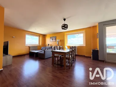 Appartement à Saint-Étienne (42000)