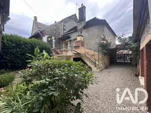 Maison de village à Dannemoine (89700)