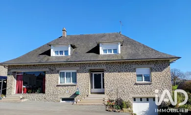 Maison de village à Brecé (53120)
