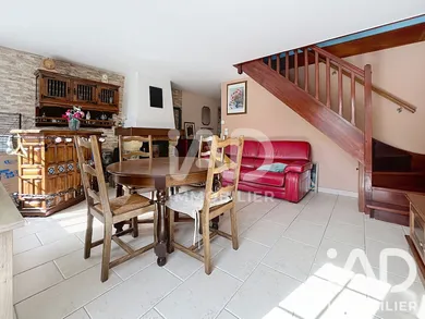 Maison à Dourdan (91410)