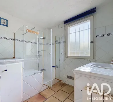 Maison à Vailhauquès (34570)
