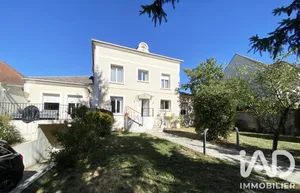 Mansion in Bry-sur-Marne (94360)
