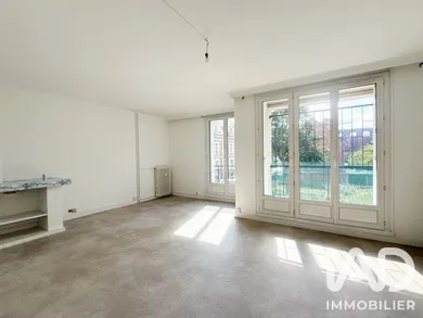 Appartement à Beauvais (60000)