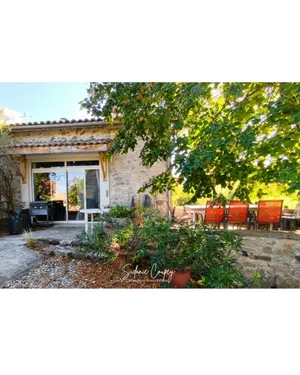 House in Plats (07300)