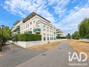 Apartment in Mantes-la-Jolie (78200)