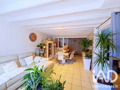 Townhouse in Villers-Écalles (76360)