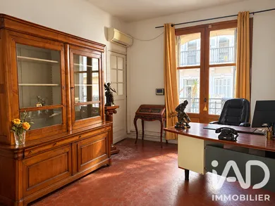 Apartment in Toulon (83000)