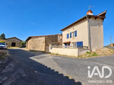 Maison à Saint-Hilaire-Cusson-la-Valmitte (42380)
