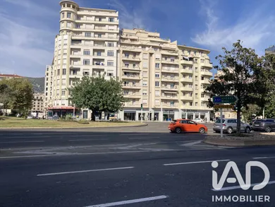 Appartement à Toulon (83000)