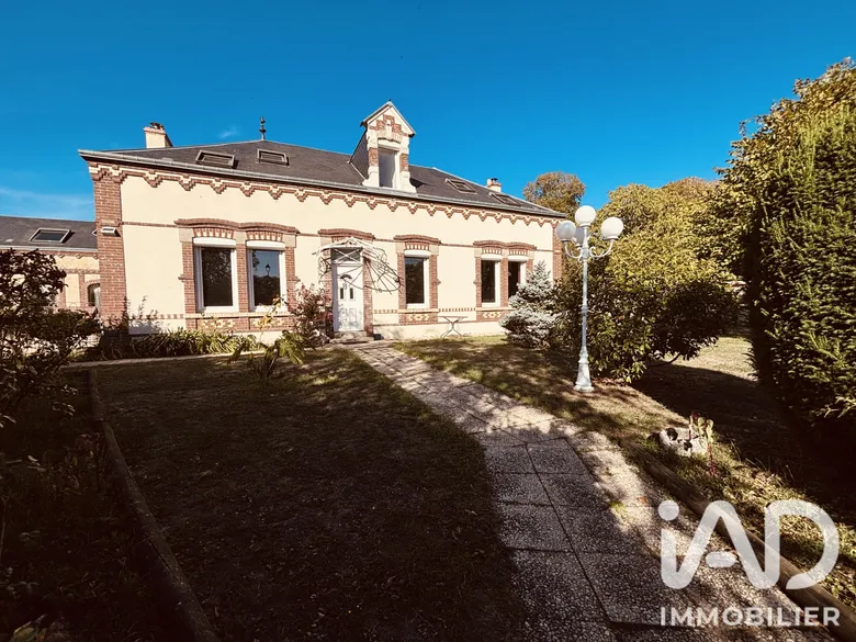 Maison 7 pièces 163 m² · à La Madeleine-de-Nonancourt · 163 m² · 365 000 €