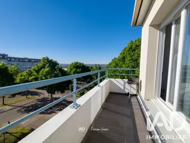 Appartement à Chanteloup-les-Vignes (78570)