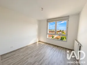 Apartment in Cenon (33150)