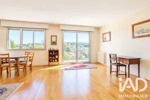 Apartment in Meudon (92190)