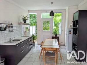 Maison de ville à Chauny (02300)