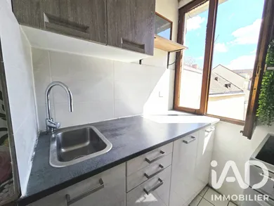 Apartment in Longjumeau (91160)
