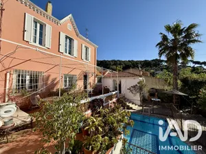 Maison à Toulon (83100)