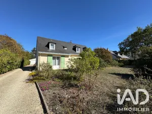 Maison traditionnelle à Mûrs-Erigné (49610)