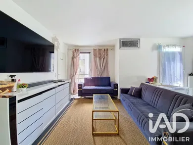 Apartment in Fleury-Mérogis (91700)