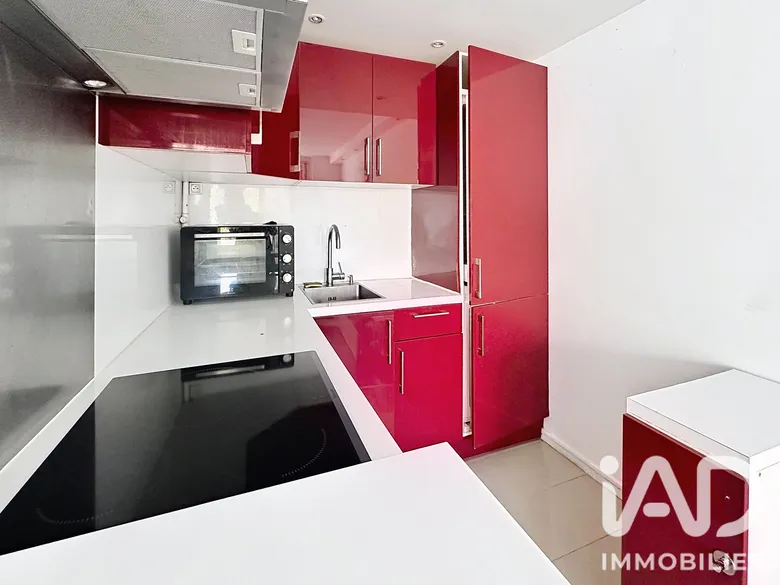 Appartement 3 pièces 47 m² · à Villejuif · 46,7 m² · 220 000 €
