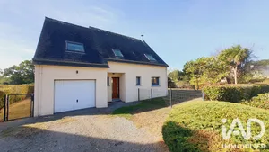 Maison traditionnelle à Sens-de-Bretagne (35490)