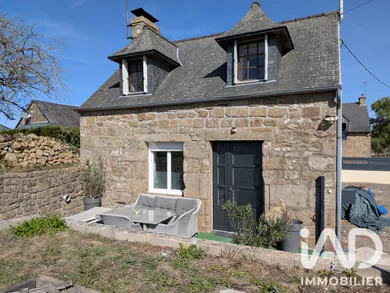Maison à Maen Roch (35460)