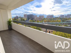 Apartment in Créteil (94000)