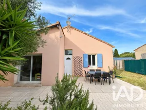 House in Beaucaire (30300)