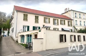 Studio à Montmorency (95160)