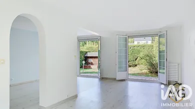 Maison traditionnelle à Breuillet (91650)