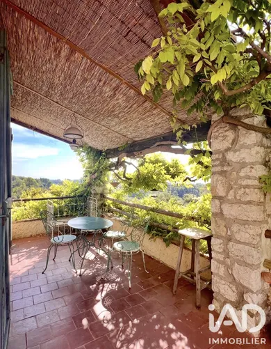 Maison traditionnelle à La Gaude (06610)