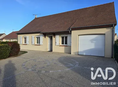Maison à La Chaussée-Saint-Victor (41260)