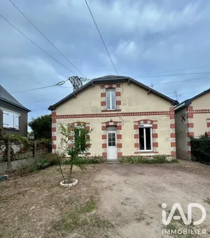 Maison à Saumur (49400)