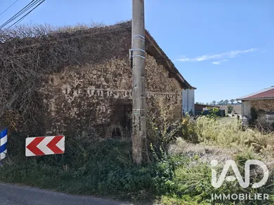 Terrain à bâtir à Saint-Junien (87200)