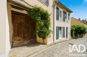 Maison à Marly-le-Roi (78160)