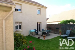 Maison à Mantes-la-Jolie (78200)