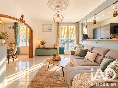 Apartment in Toulon (83200)