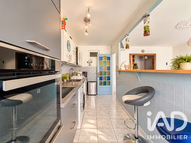 Apartment in Toulon (83200)