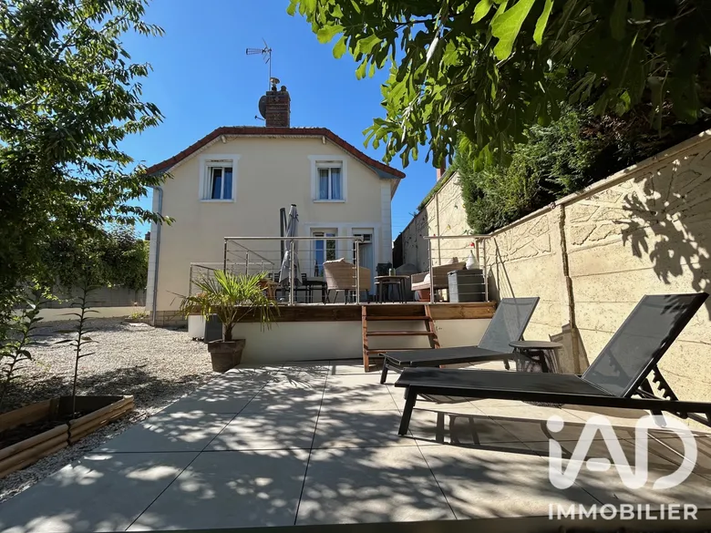 Maison 6 pièces 120 m² · à Saint-André-les-Vergers · 120 m² · 295 000 €