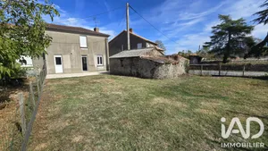 Maison traditionnelle à Mauges-sur-Loire (49410)